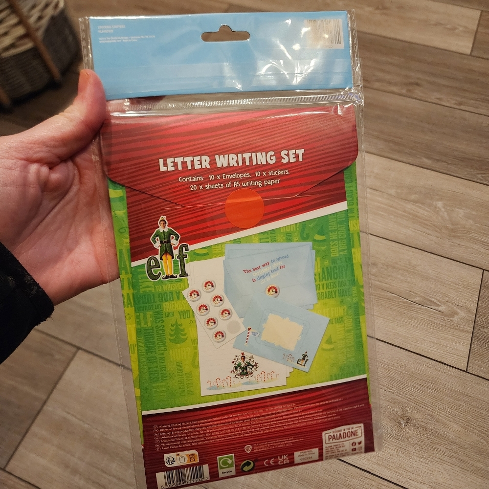 Elf Letter Writing Set - Picture 9 of 15